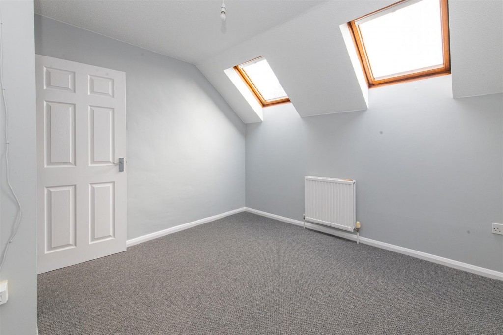 Images for Regent Road, Burton Latimer EAID:oscarjamesapi BID:2