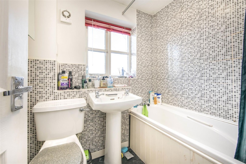 Images for Sycamore Close, Kettering EAID:oscarjamesapi BID:2