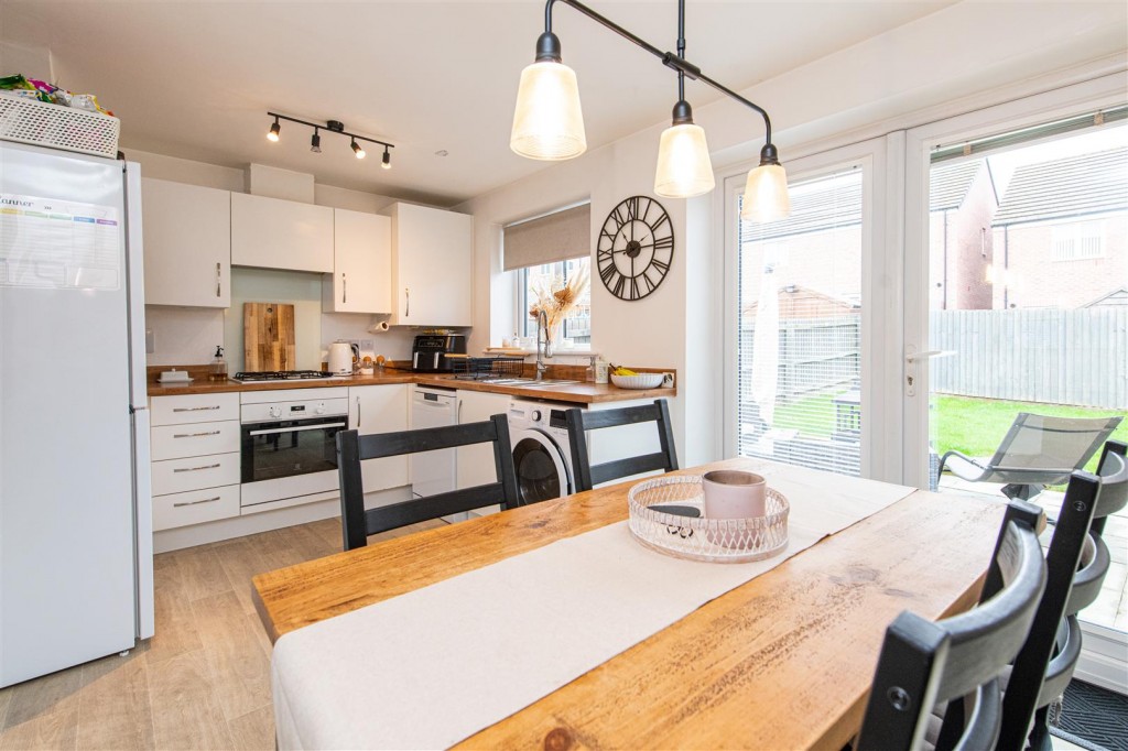Images for Seawell Road, Weldon, Corby EAID:oscarjamesapi BID:4