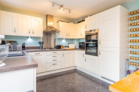 Images for Virginia Crescent, Burton Latimer