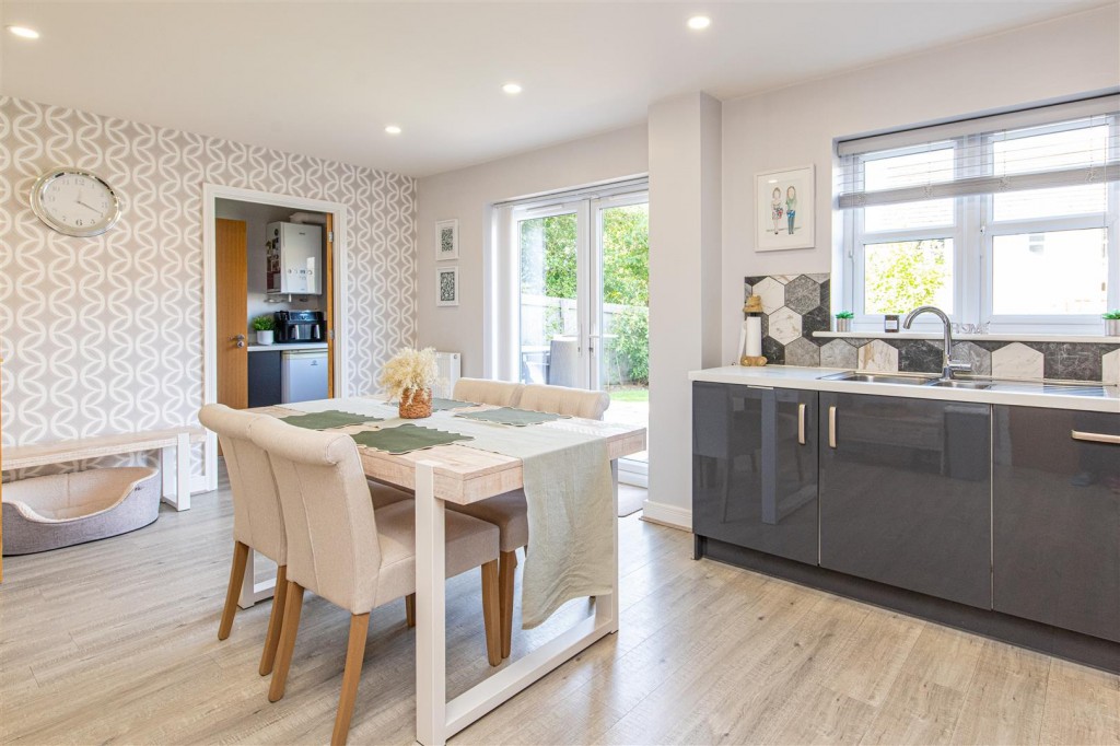 Images for Crab Apple Drive, Higham Ferrers EAID:oscarjamesapi BID:8