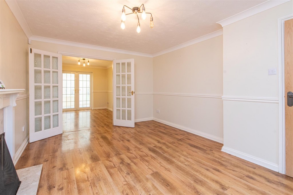Images for St. Peters Court, Raunds EAID:oscarjamesapi BID:8