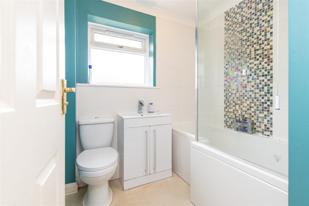 Images for St. Peters Court, Raunds EAID:oscarjamesapi BID:8