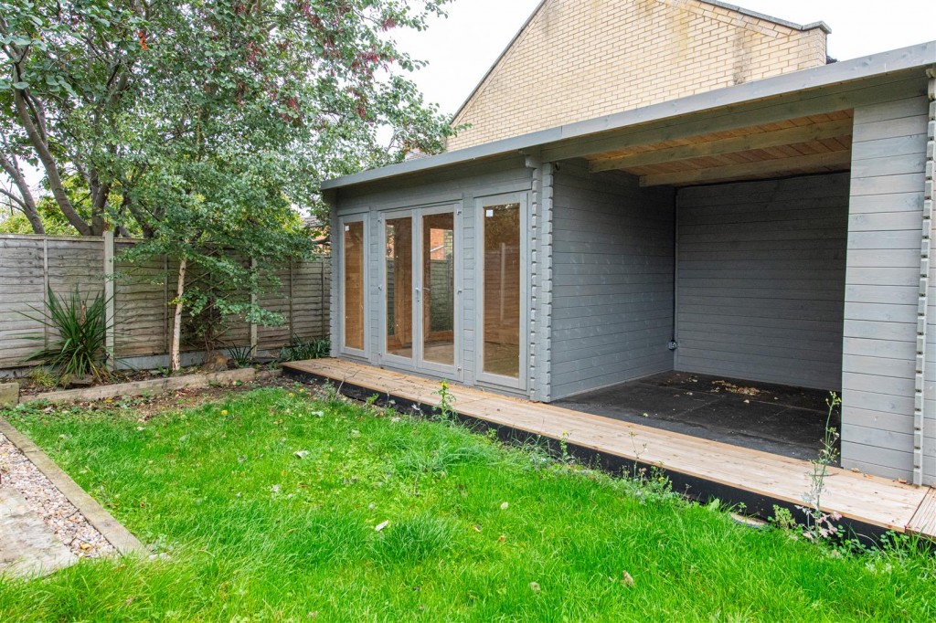 Images for St. Peters Court, Raunds EAID:oscarjamesapi BID:8