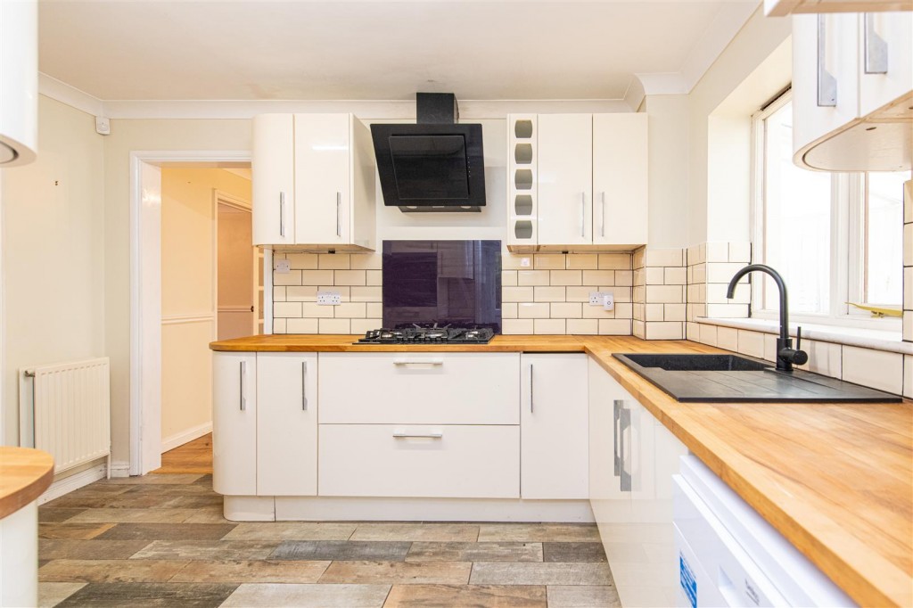 Images for St. Peters Court, Raunds EAID:oscarjamesapi BID:8