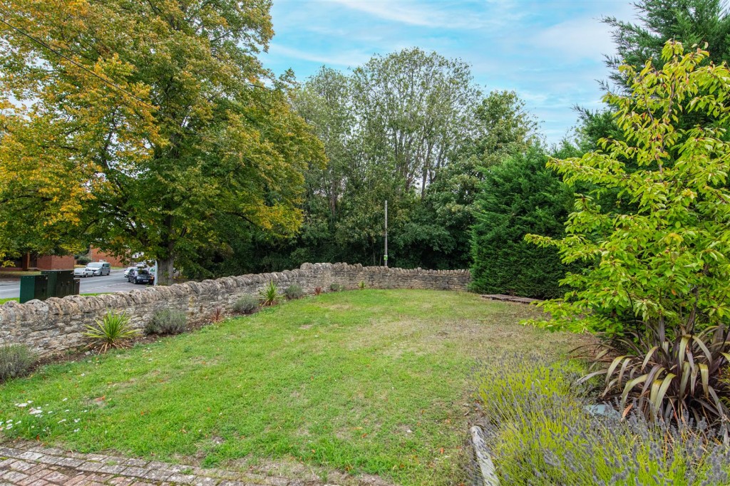 Images for St. Peters Court, Raunds EAID:oscarjamesapi BID:8