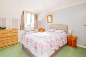 Images for Oaktree Court, George Street, Kettering