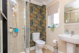 Images for Broad Green, Wellingborough