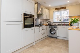 Images for Broad Green, Wellingborough