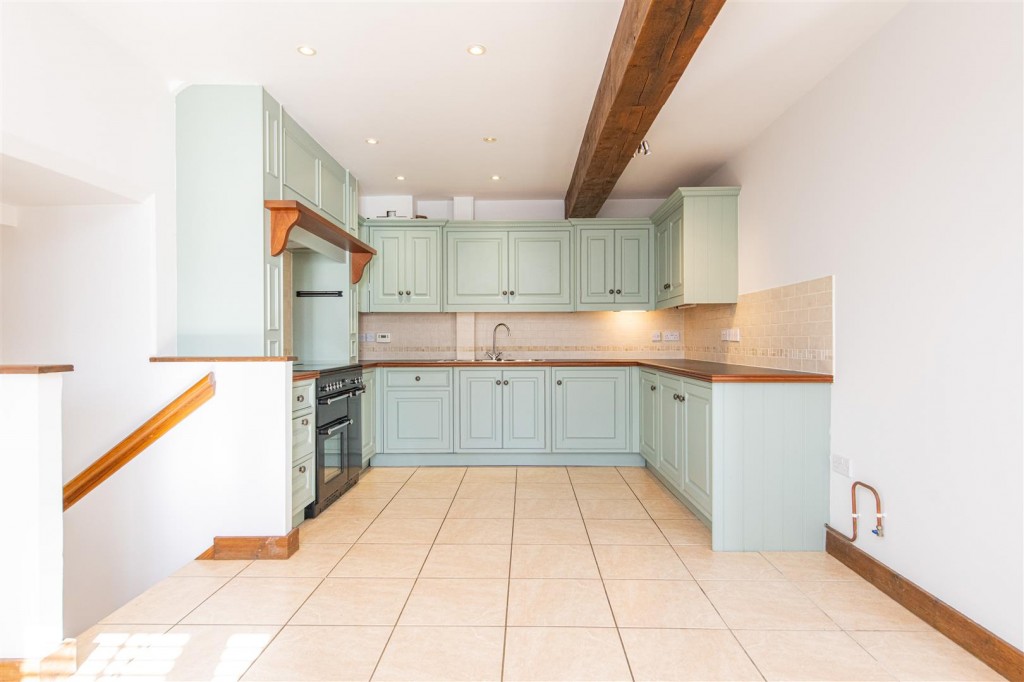 Images for Bell Hill, Finedon EAID:oscarjamesapi BID:3