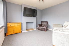 Images for Deeneside, Weldon