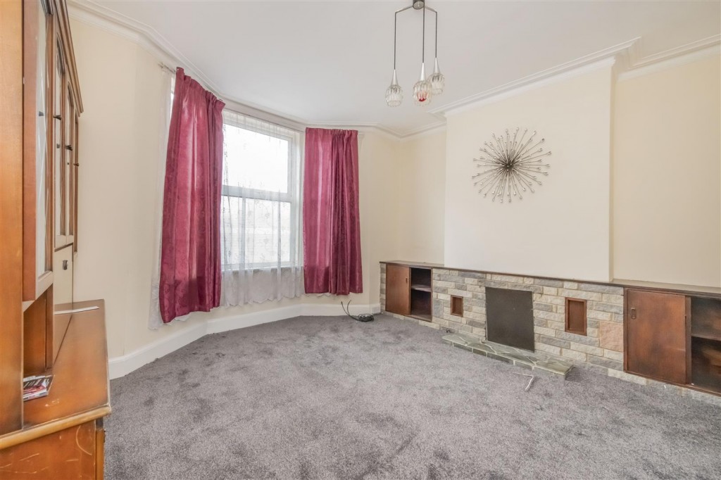 Images for Ashburnham Road, Northampton EAID:oscarjamesapi BID:2