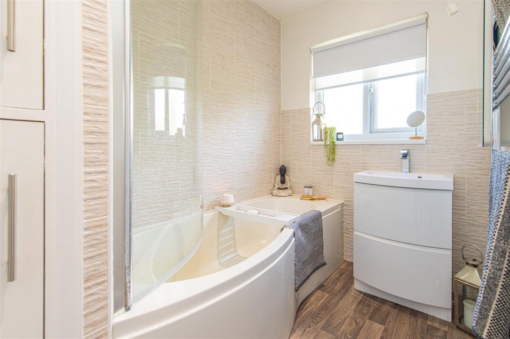 Images for Wheatley Avenue, Corby EAID:oscarjamesapi BID:4