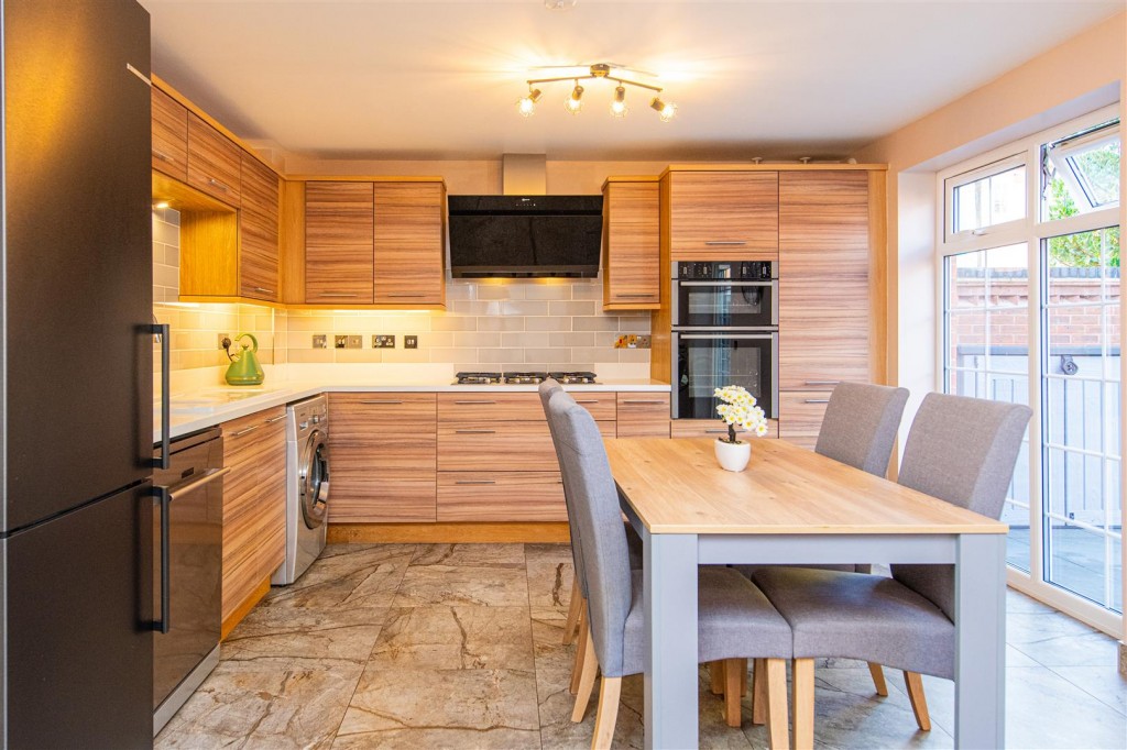 Images for Finch Road, Kibworth Harcourt EAID:oscarjamesapi BID:5