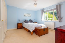 Images for Cricketers Green, Weldon, Corby