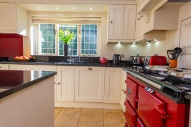 Images for Cricketers Green, Weldon, Corby