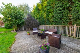 Images for Cricketers Green, Weldon, Corby