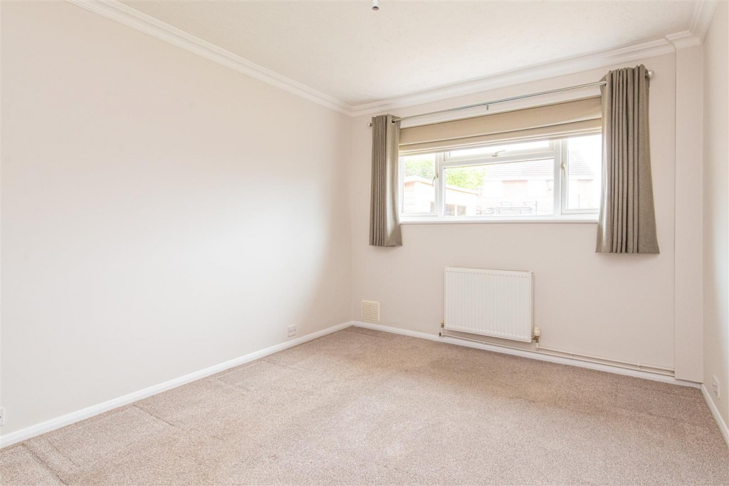 Images for Grosvenor Close, Barton Seagrave EAID:oscarjamesapi BID:3