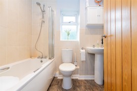 Images for Hatfield Close, Wellingborough