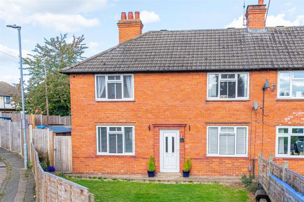 Images for Compton Place, Kettering EAID:oscarjamesapi BID:2