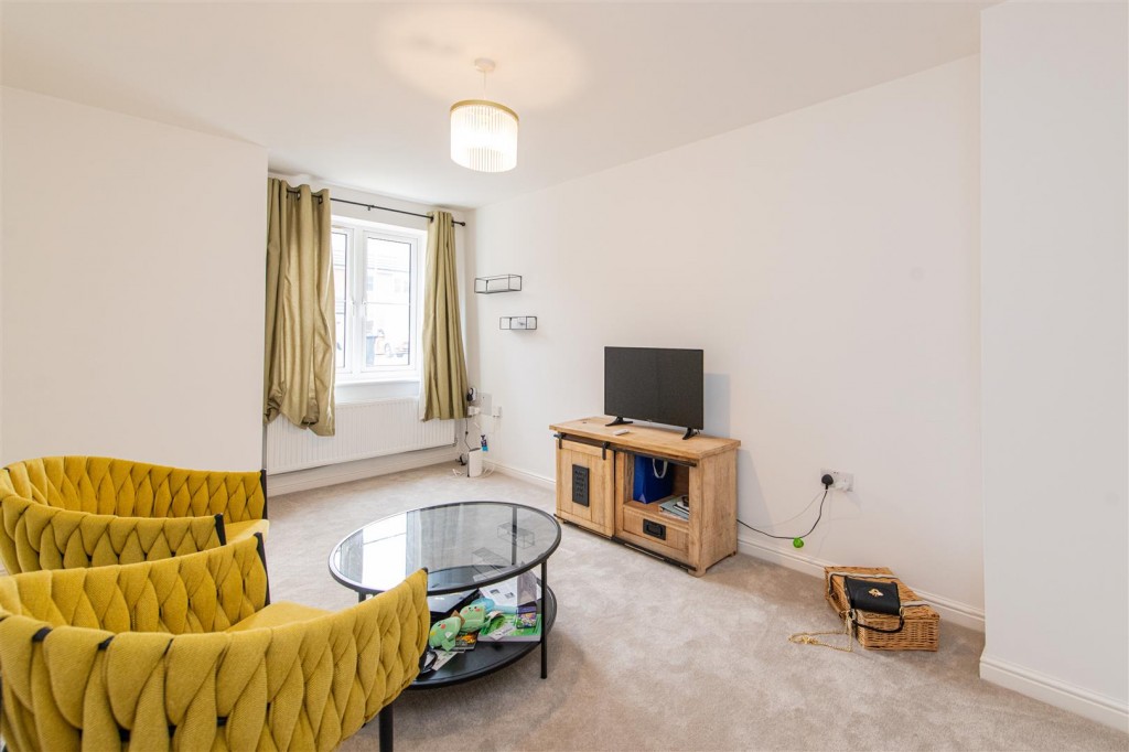 Images for Bradshaw Close, Market Harborough EAID:oscarjamesapi BID:2