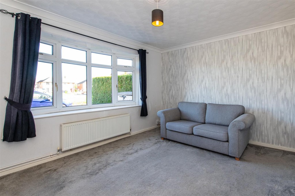 Images for The Crescent, Burton Latimer EAID:oscarjamesapi BID:3