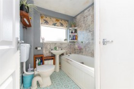 Images for Churchill Way, Burton Latimer