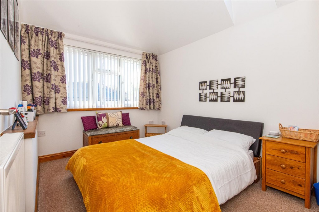Images for Waverley Road, Kettering EAID:oscarjamesapi BID:2