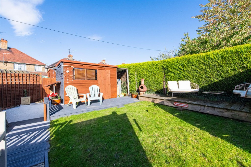 Images for Waverley Road, Kettering EAID:oscarjamesapi BID:2