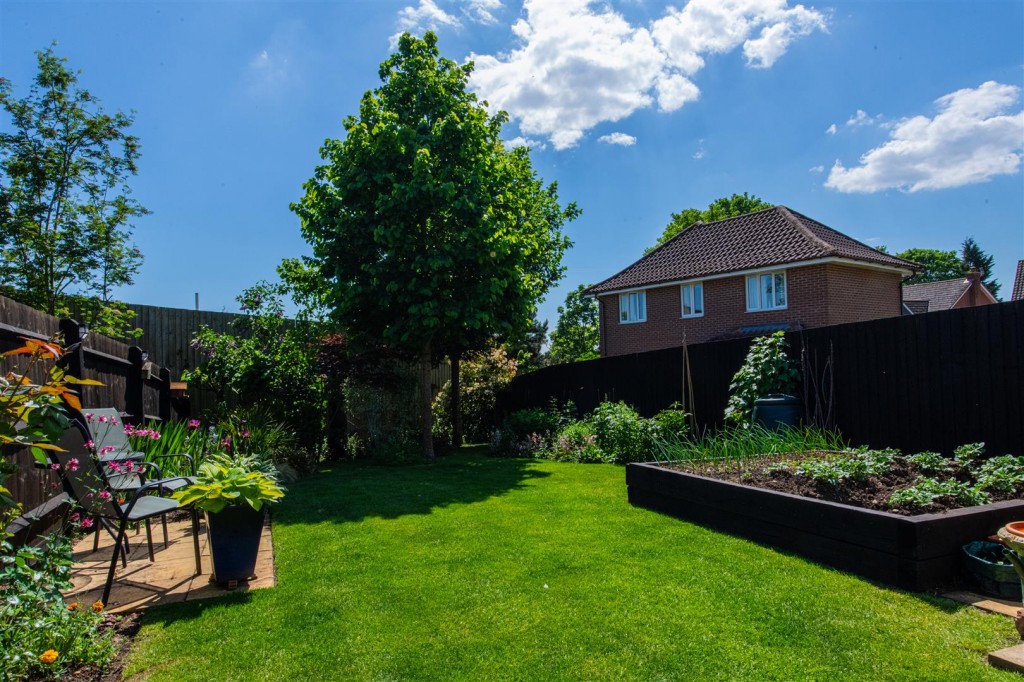 Images for Appletree Gardens, Harborough Road, Northampton EAID:oscarjamesapi BID:1