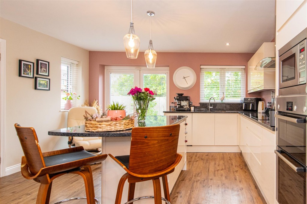 Images for Birley Close, Barton Seagrave EAID:oscarjamesapi BID:3