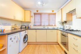 Images for Park Close, Isham