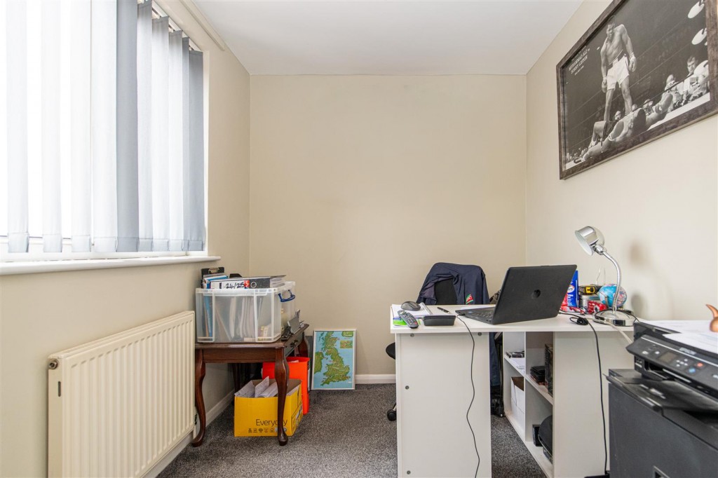 Images for Stubble Close, Northampton EAID:oscarjamesapi BID:1