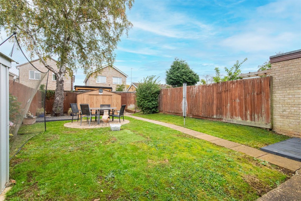 Images for Stubble Close, Northampton EAID:oscarjamesapi BID:1