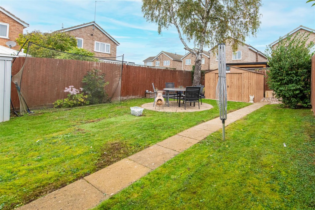Images for Stubble Close, Northampton EAID:oscarjamesapi BID:1