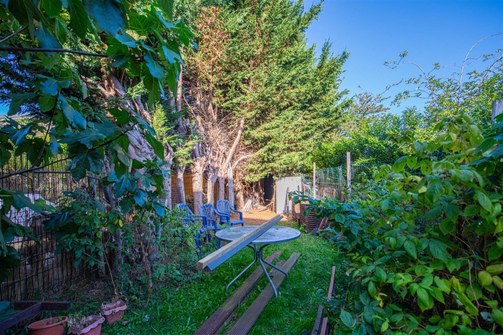 Images for Kingsway, Wellingborough EAID:oscarjamesapi BID:6
