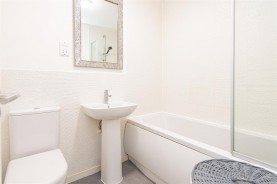 Images for Virginia Crescent, Burton Latimer