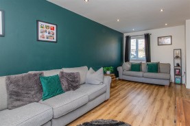 Images for Virginia Crescent, Burton Latimer