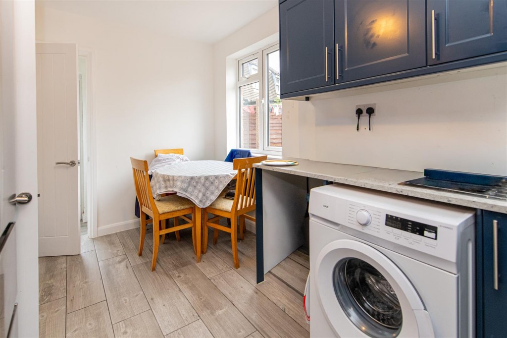 Images for Orchard Crescent, Kettering EAID:oscarjamesapi BID:2