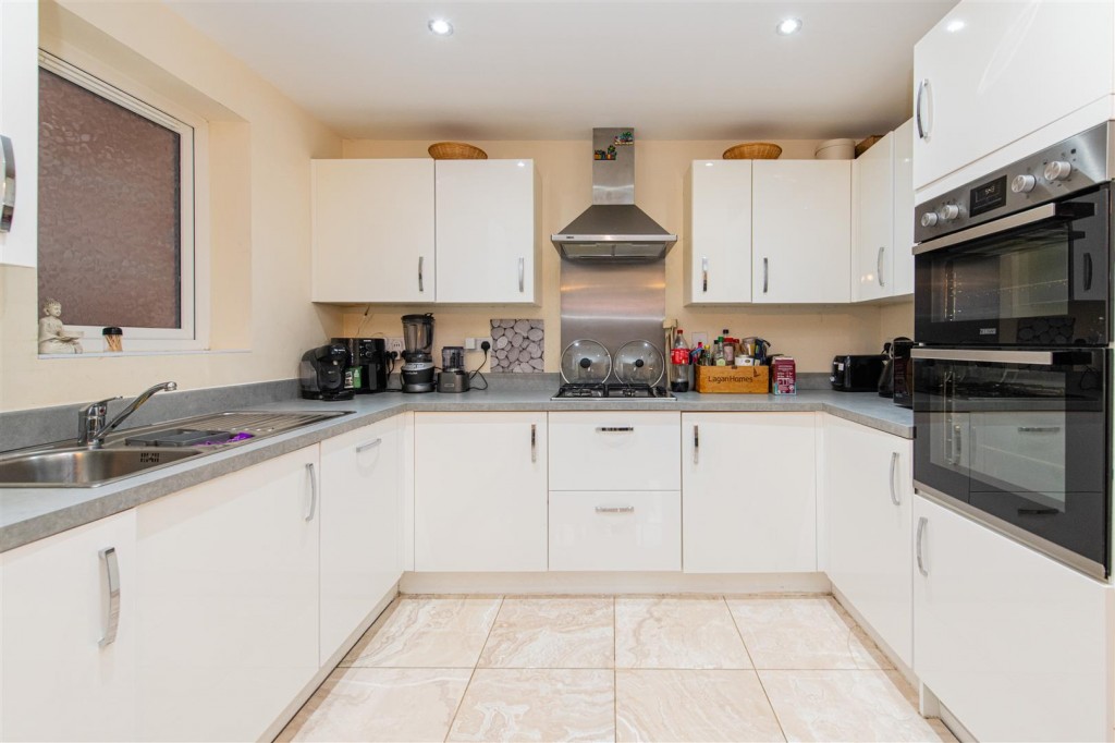 Images for Little Colliers Field, Great Oakley, Corby EAID:oscarjamesapi BID:4