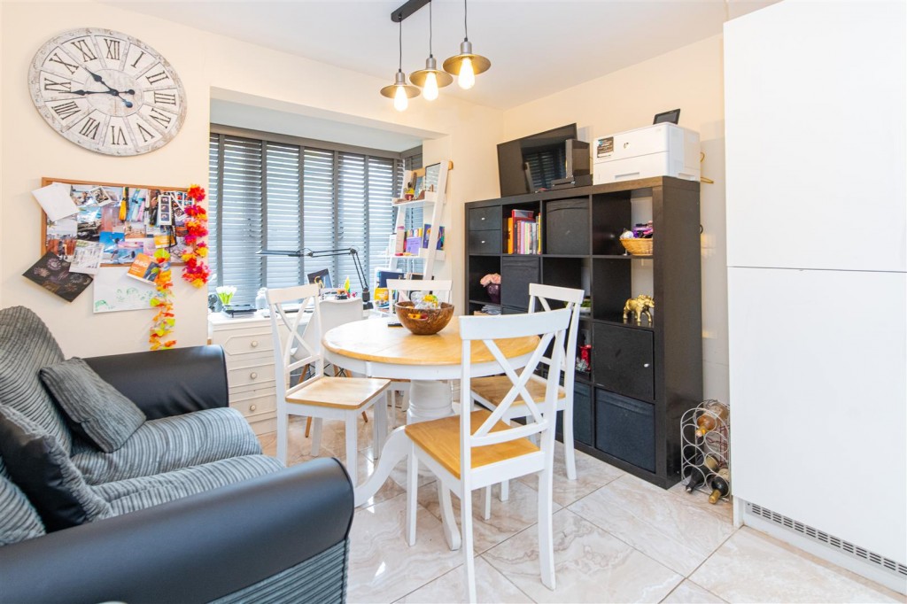 Images for Little Colliers Field, Great Oakley, Corby EAID:oscarjamesapi BID:4