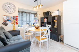 Images for Little Colliers Field, Great Oakley, Corby