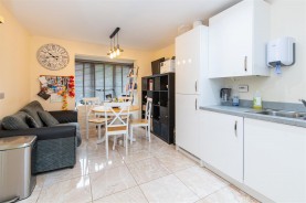 Images for Little Colliers Field, Great Oakley, Corby