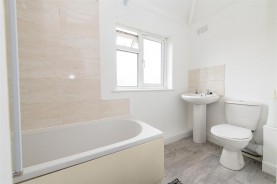 Images for Kelvin Grove, Corby