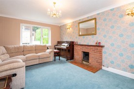 Images for Barnwell Gardens, Wellingborough