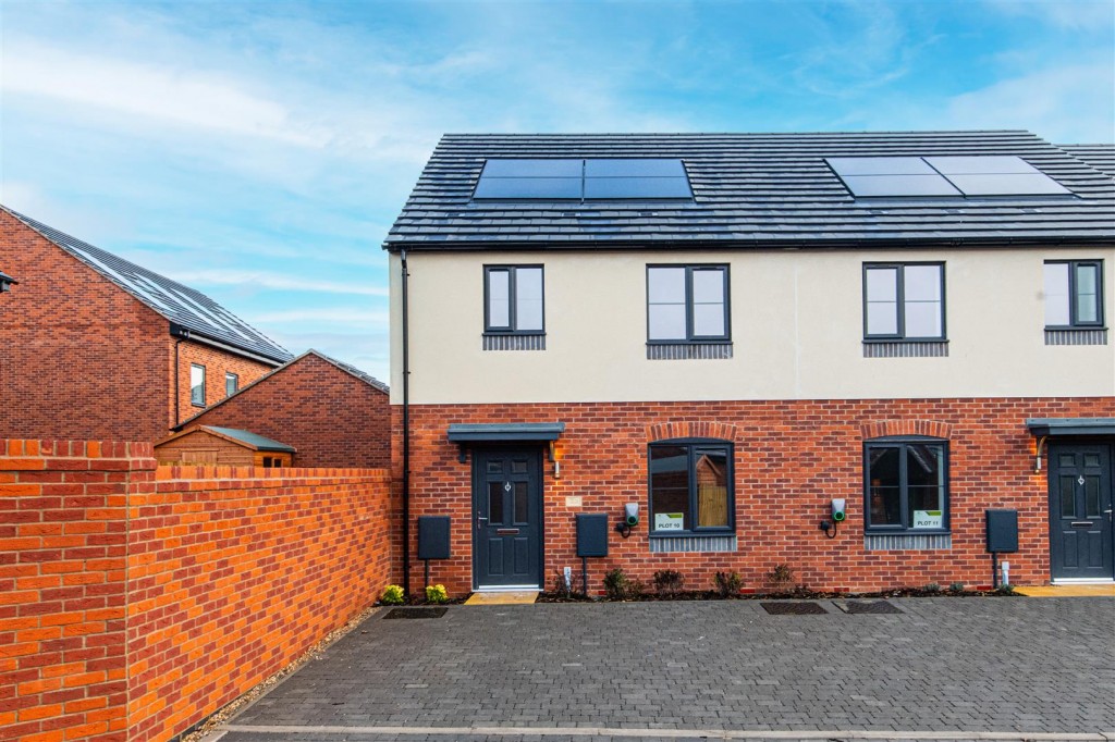 Images for Ahern Close, Bozeat, Wellingborough EAID:oscarjamesapi BID:6