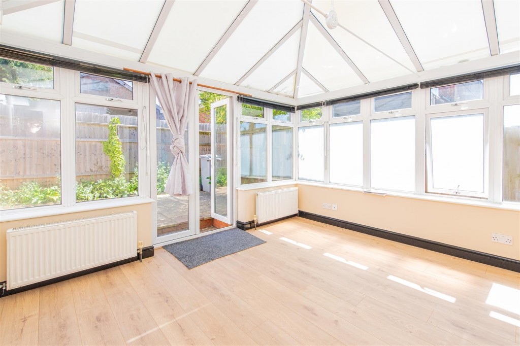 Images for Lawson Street, Kettering EAID:oscarjamesapi BID:2