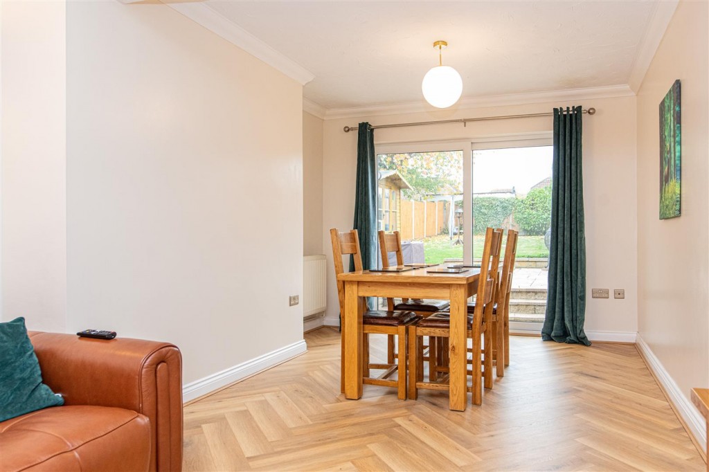 Images for Fourth Avenue, Wellingborough EAID:oscarjamesapi BID:6