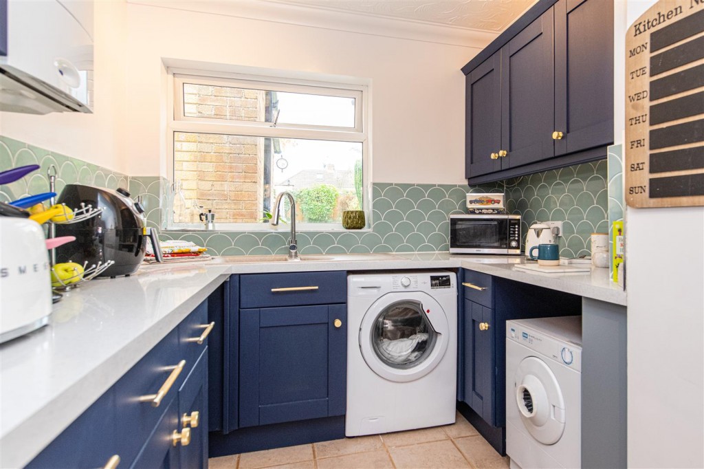 Images for Fourth Avenue, Wellingborough EAID:oscarjamesapi BID:6