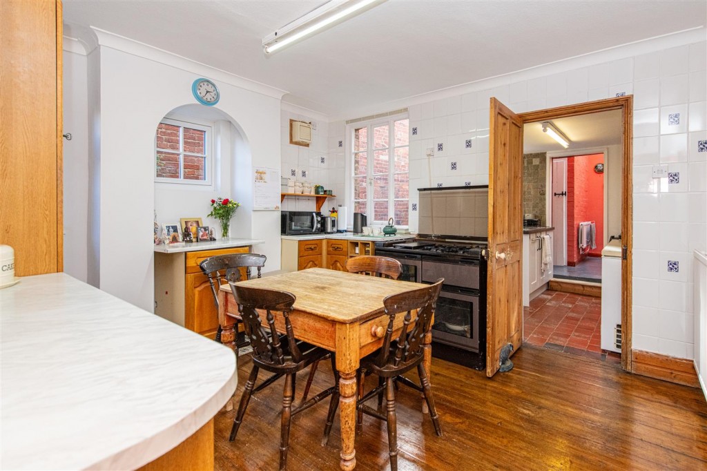 Images for London Road, Wellingborough EAID:oscarjamesapi BID:6